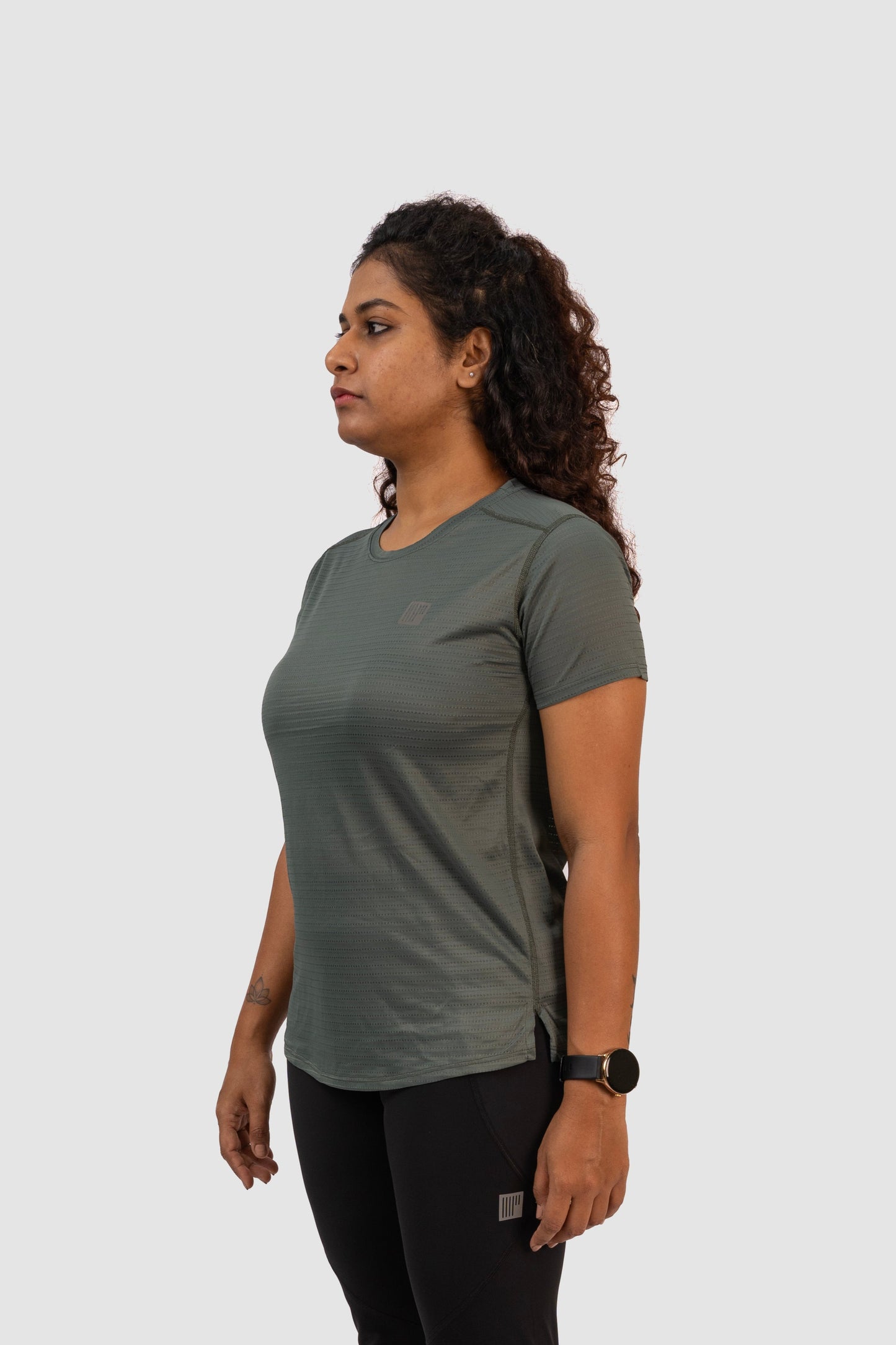 Women endurance tee