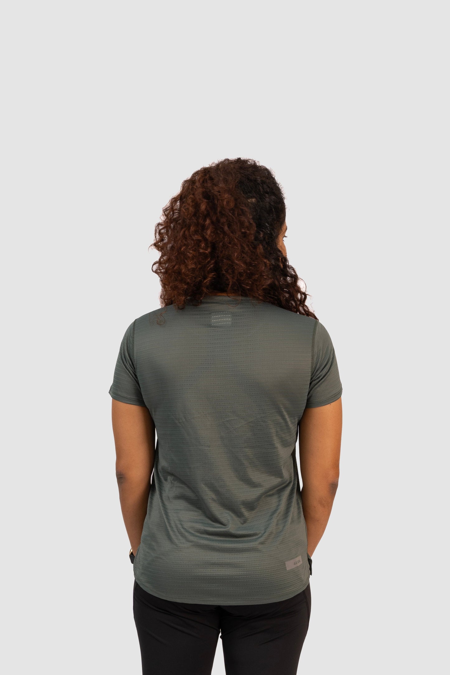Women endurance tee