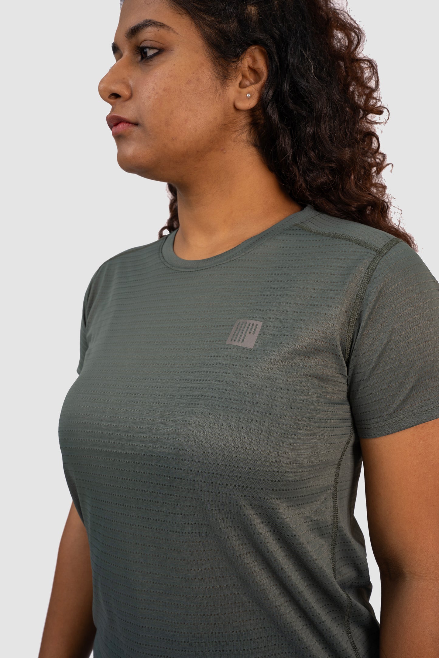 Women endurance tee