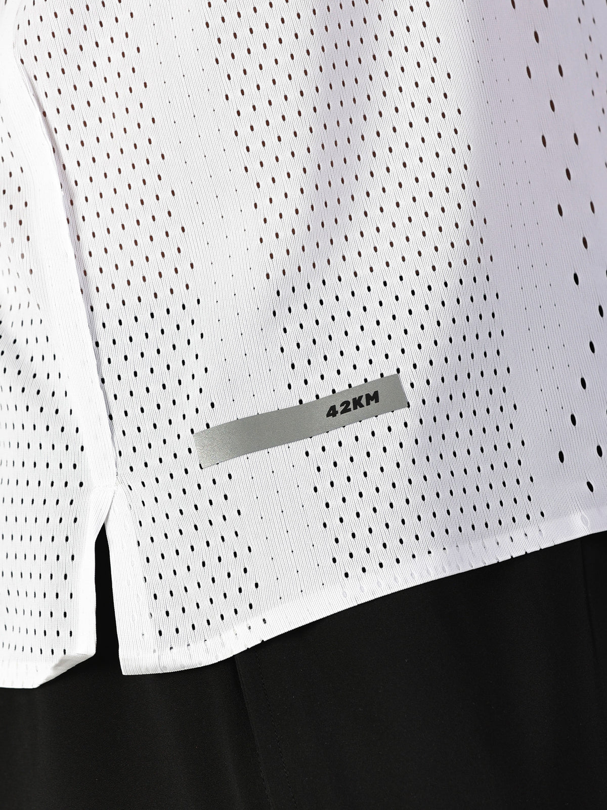 REFLECTIVE DETAILING